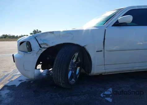 2010 Dodge Charger R/T из США, поврежденный, VIN 2B3CA8CT2AH316190